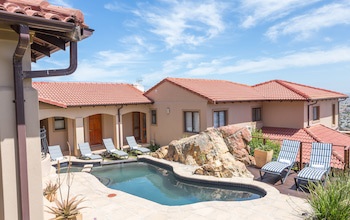 Blue Horizon Guest House
