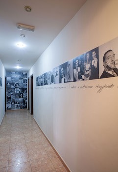 Hotel Ares fotoğrafı
