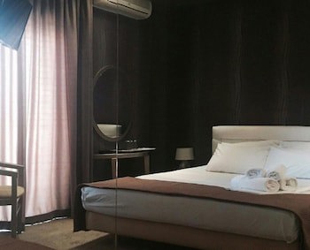 Feevos Hotel