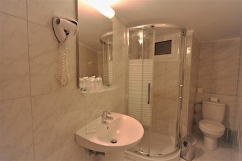 Adams Hotel