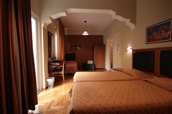 Adams Hotel