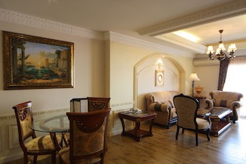 Four Seasons Place