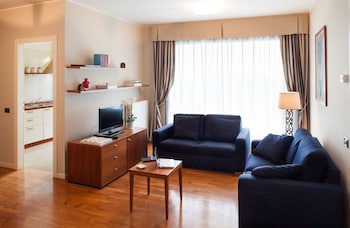 Cosmo Residence galeri fotoğrafı