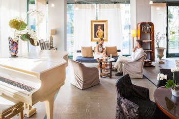 Cosmo Residence fotoğrafı
