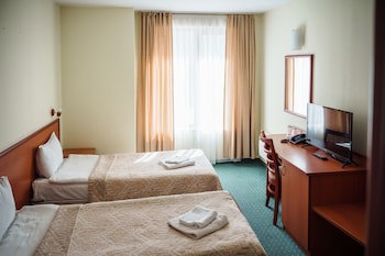 Dionis Hotel