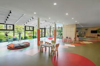 Children's play area - indoor