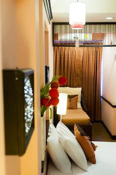 Chiang Mai Gate Hotel