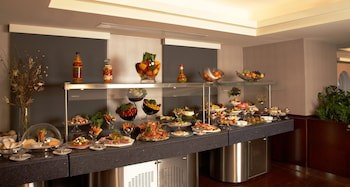 Al Manzel Hotel Apartments