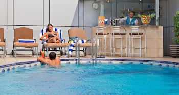 Al Manzel Hotel Apartments