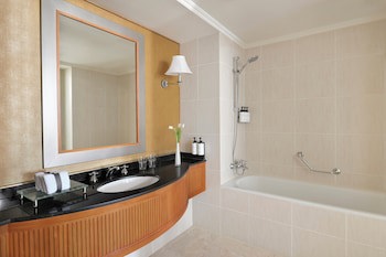 Intercontinental Jeddah, An Ihg Hotel
