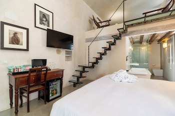 Boutique Hotel V...