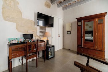 Boutique Hotel V...