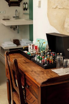 Boutique Hotel V...