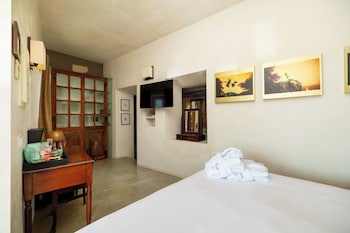Boutique Hotel V...