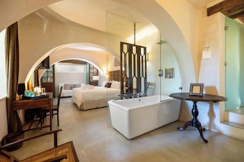 Boutique Hotel V...