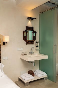 Boutique Hotel V...