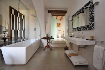 Boutique Hotel V...