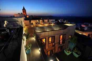 Boutique Hotel V...