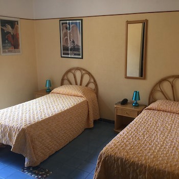 Hotel Touring galeri fotoğrafı