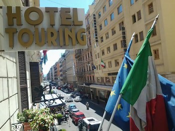 Hotel Touring fotoğrafı