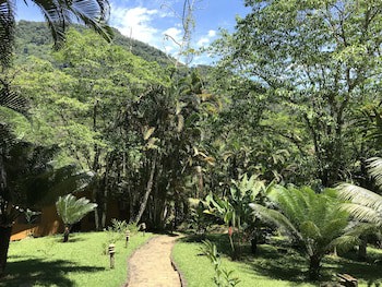 Pousada Bromelias