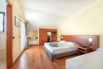 Hotel Postumia galeri fotoğrafı