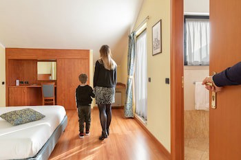 Hotel Postumia galeri fotoğrafı