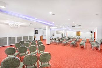 Hotel Divinus