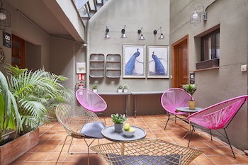 Ainb Las Ramblas-Guardia Apartments
