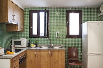 Ainb Las Ramblas-Guardia Apartments