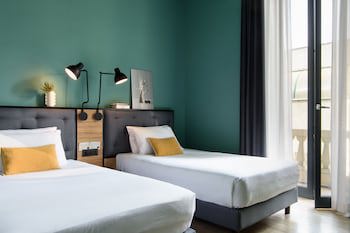 The Poet Hotel fotoğrafı