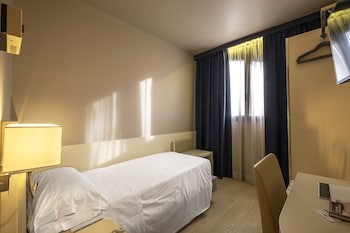 Hotel Touring galeri fotoğrafı