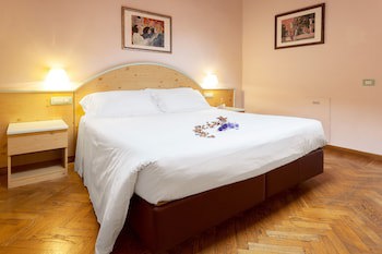 Hotel Touring galeri fotoğrafı