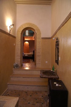 Riad Felloussia