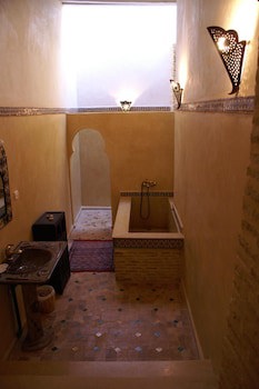 Riad Felloussia