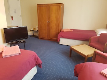 Avoca House Hotel