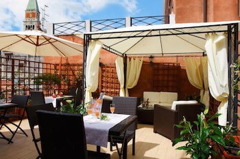 Hotel Castello galeri fotoğrafı