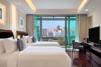 Dusit Suites Hotel Ratchadamri, Bangkok