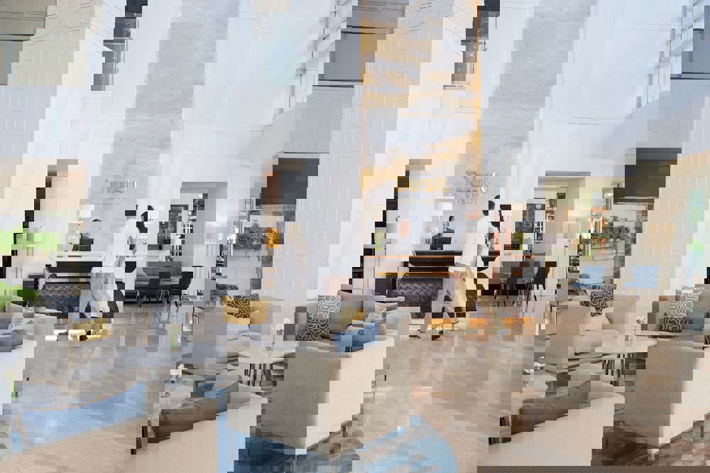 Dusit Suites Hotel Ratchadamri, Bangkok