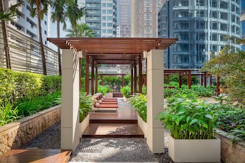 Dusit Suites Hotel Ratchadamri, Bangkok