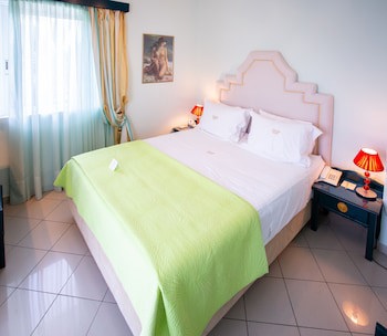Irida Resort