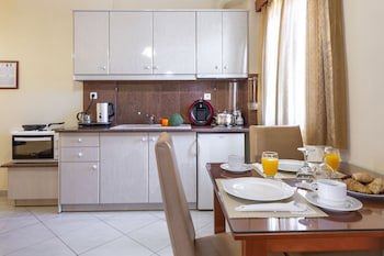 Irida Resort