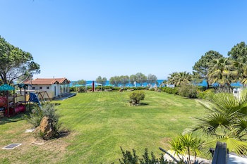 Irida Resort