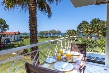 Irida Resort