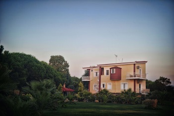 Irida Resort