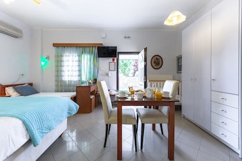 Irida Resort