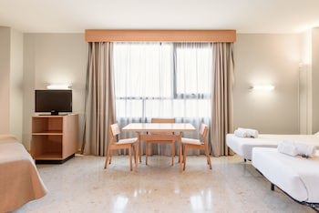Exe Campus San Mames Aparthotel