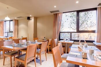 Exe Campus San Mames Aparthotel