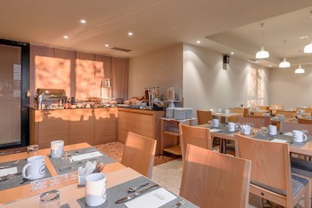 Exe Campus San Mames Aparthotel