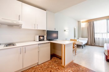 Exe Campus San Mames Aparthotel